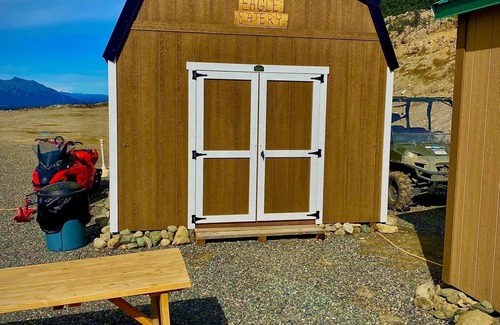 Cantwell Cabin | Alpine Creek Lodge-Denali Highway