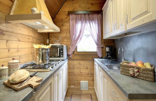 Cutigliano Ski Chalet | Alpine Getaway in Tuscany