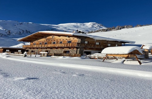 Zellberg House | Alpine pasture in the Zillertal mountains