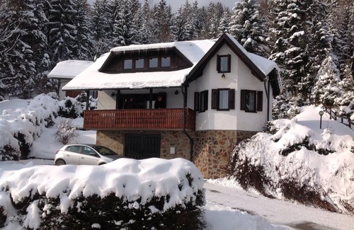 Zrece House | Alpine Style House with Stunning Views, Walking, Biking, Rogla Ski Area+Spa 5km
