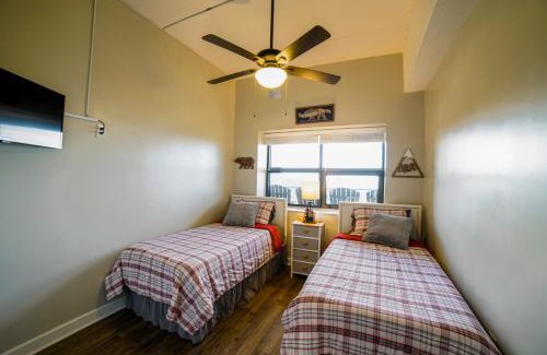 Sugar Mountain Apartment | Altitude Adjustment atop Sugar Mountain at Sugar Top