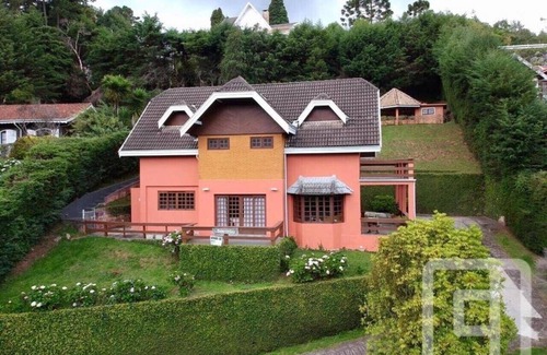 Colinas Capivari Cottage | Alto do Capivari, Campos do Jordao - 6 bedrooms, delicious and cozy house