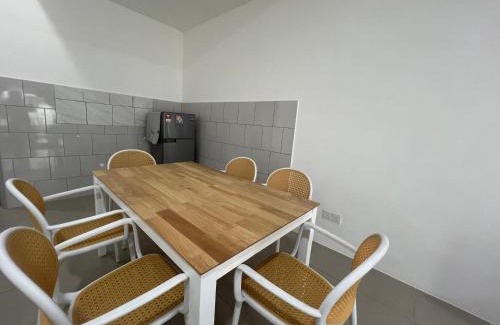 Lahad Datu House | Alur Homestay Casa 4 Bedrooms