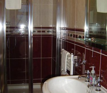 Curraghboy Bed & Breakfast | Alverna House B&B