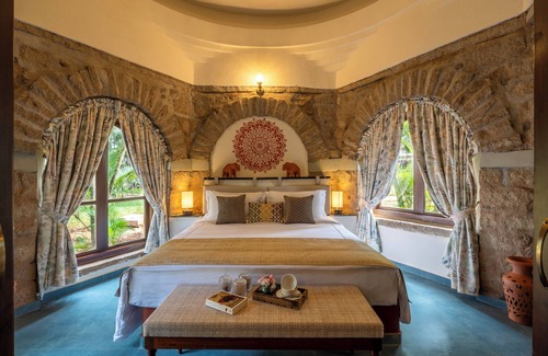 Hessarghatta Resort | Amã Stays & Trails Kuteeram, Bangalore