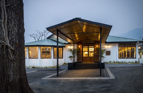 Darjeeling Villa | Amã Stays & Trails Puttabong Cottage, Darjeeling