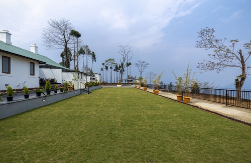 Darjeeling Villa | Amã Stays & Trails Puttabong Cottage, Darjeeling