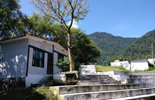 Rio Blanco House | AM 1 to 4 Huespe 3km TELEFERICO ORIZABA SUPER SAFE HOLIDAY ACCOMMODATION