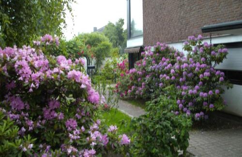 Lintorf Hotel | Am Hallenbad Hotel garni