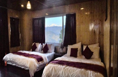 Mirik Hotel | Amaira Resort & Farms - Mirik, West Bengal