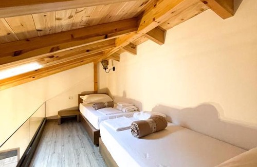 Berat Hotel | Amalia Hotel