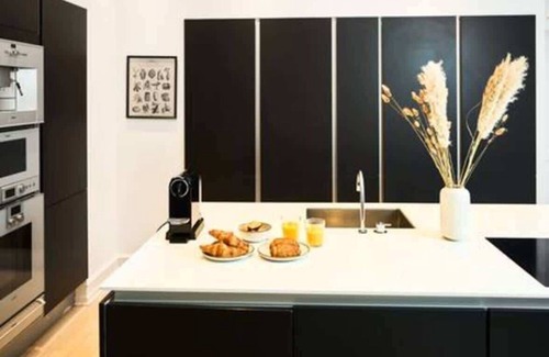 Copenhagen K Apartment | Amalienborg Retreat – Stylish 2BR Apartment