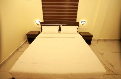 Thodupuzha Hotel | Aman Residency