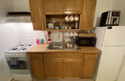 Hato Tejas Apartment | Amanecer APT Equipado Completamente con Wifi, Centrico Centros Comerciales y SJ