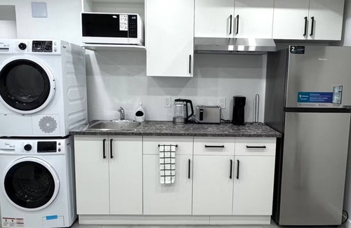 Winnipeg Apartment | Amazing 2-Bedroom Basement Suite