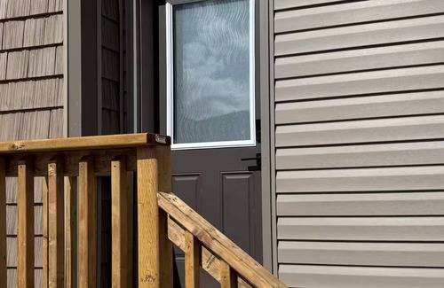 Winnipeg Apartment | Amazing 2-Bedroom Basement Suite