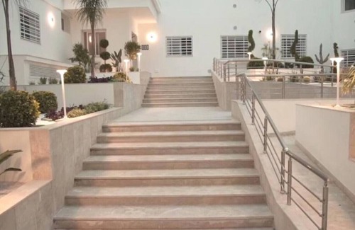Les Jardins d'El Menzah 1 Apartment | Amazing 2BR Apartment in Tunis
