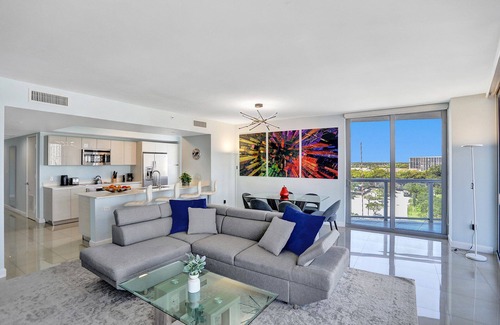 Hallandale Beach Apartment | AMAZING 3BD CONDO BEACHWALK RESORT