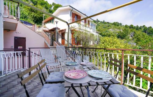 Capo Mimosa-Rollo Apartment | Amazing Apartment In Cervo With Wifi