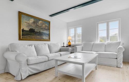 Ramlose Apartment | Amazing Apartment In Tisvildeleje