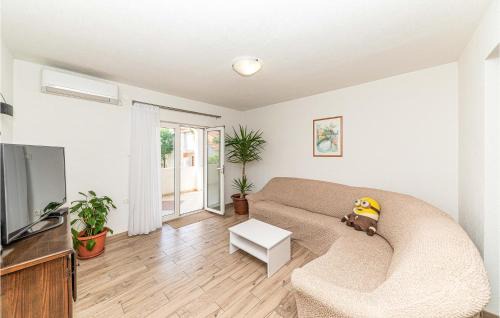 Kastel Stari Apartment | Amazing Apartment In Kastel Stari