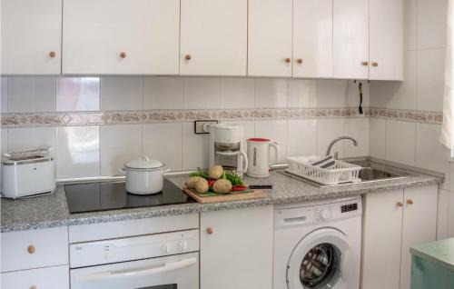 San Luis Apartment | Amazing Apartment In Torrevieja