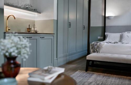 Monastiraki Apartment | Amazing Athens Apartment 1 Bedroom Apartment Elfman Athinaidos