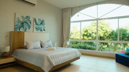 Punta Chame Villa | Amazing Beachfront Villa - Palm House