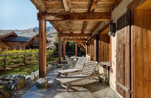 Le Chable Villa | Amazing Chalet With Beautiful Jupiter Views