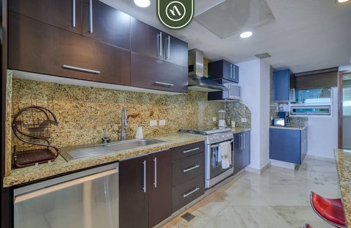 South Hotel Zone Apartment | Amazing Condo with Ocean View - Jacuzzi - Beach