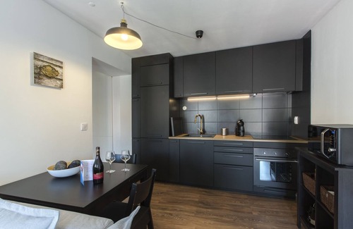 Pena Apartment | Amazing Downtown Apt with balcony and fantastic view