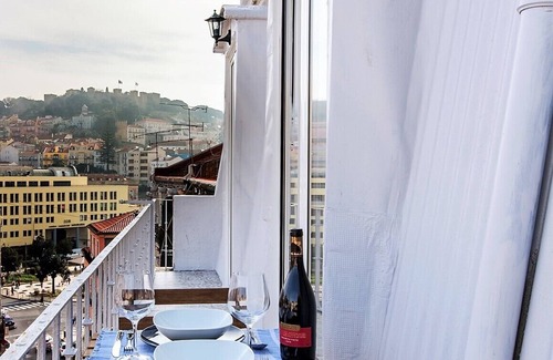 Pena Apartment | Amazing Downtown Apt with balcony and fantastic view