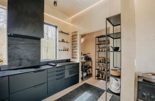 Cascade West House | Amazing Falls Cabin - The Refuge at Kulshan