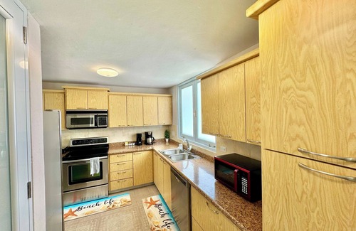 Zarzal House | Amazing getaway: Private Pool, Beach, Golf, Rainforest and more!