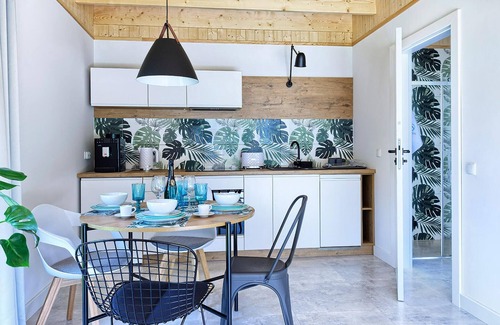 Bialogora House | Amazing home in Bialogora with WiFi