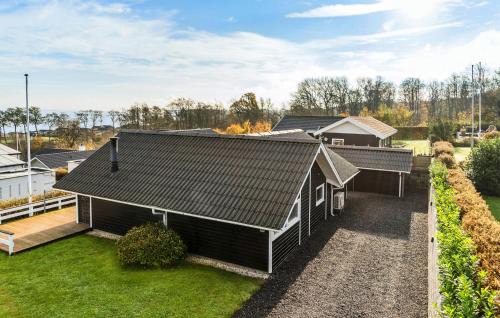 Bjert House | Amazing Home In Bjert