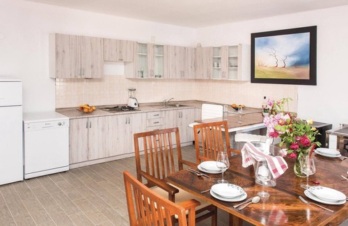 Cista Velika House | Amazing home in Cista Velika with WiFi