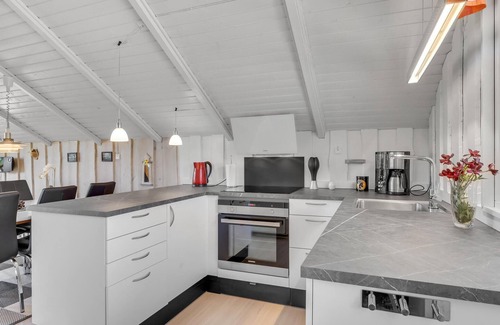 Dronningmolle House | Amazing home in Dronningmølle with WiFi