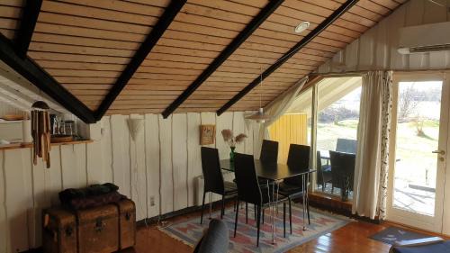 Øksenmølle House | Amazing Home In Ebeltoft With 2 Bedrooms And Wifi