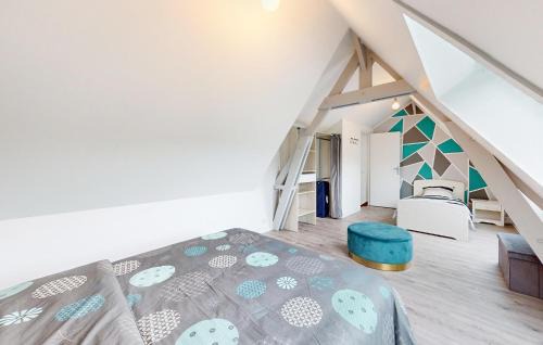 Veulettes-sur-Mer House | Amazing Home In Veulettes-Sur-Mer