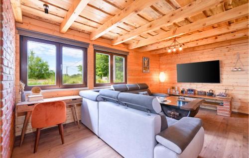 Grabrovnik House | Amazing Home In Grabrovnik With Sauna