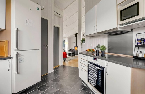 Flovt Strand House | Amazing home in Haderslev with sauna