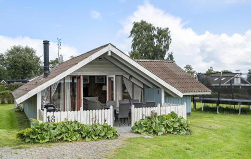 Hejlsminde Strand House | Amazing Home In Hejls With Wifi