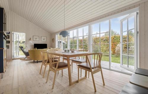 Hornbaek House | Amazing Home In Hornbæk With Wifi
