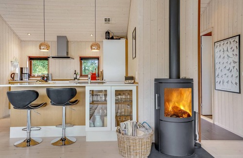 Hovborg House | Amazing home in Hovborg with WiFi