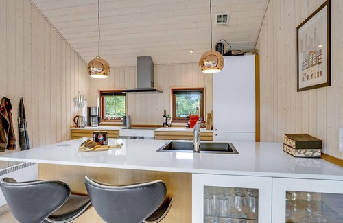 Hovborg House | Amazing home in Hovborg with WiFi