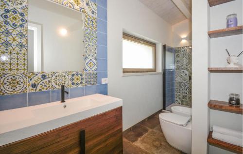 Chiaramonte Gulfi House | Amazing Home In Chiaramonte Gulfi