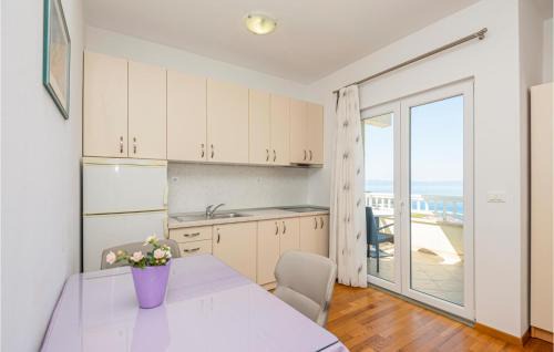 Moca House | Amazing Home In Makarska