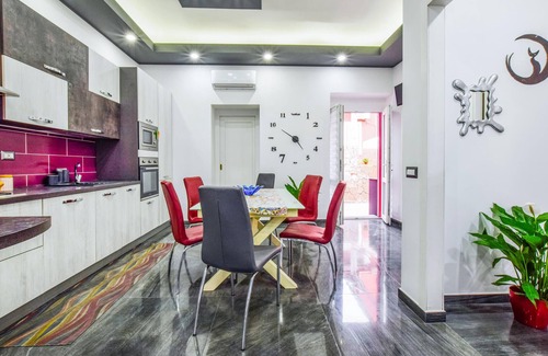 Mitogio House | Amazing home in Mitogio with WiFi