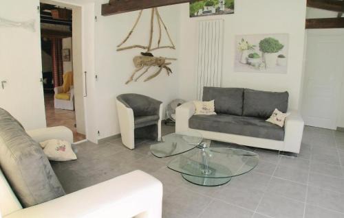 Rioux House | Amazing Home In Rioux